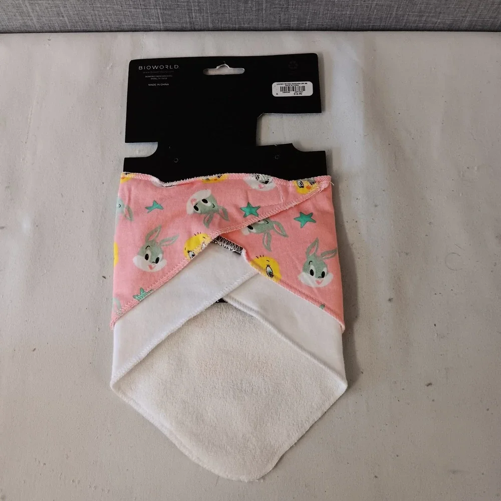 Bioworld Looney Tunes Baby Bibs 2 Pack Pink Tweety Bugs Bunny Taz NWT